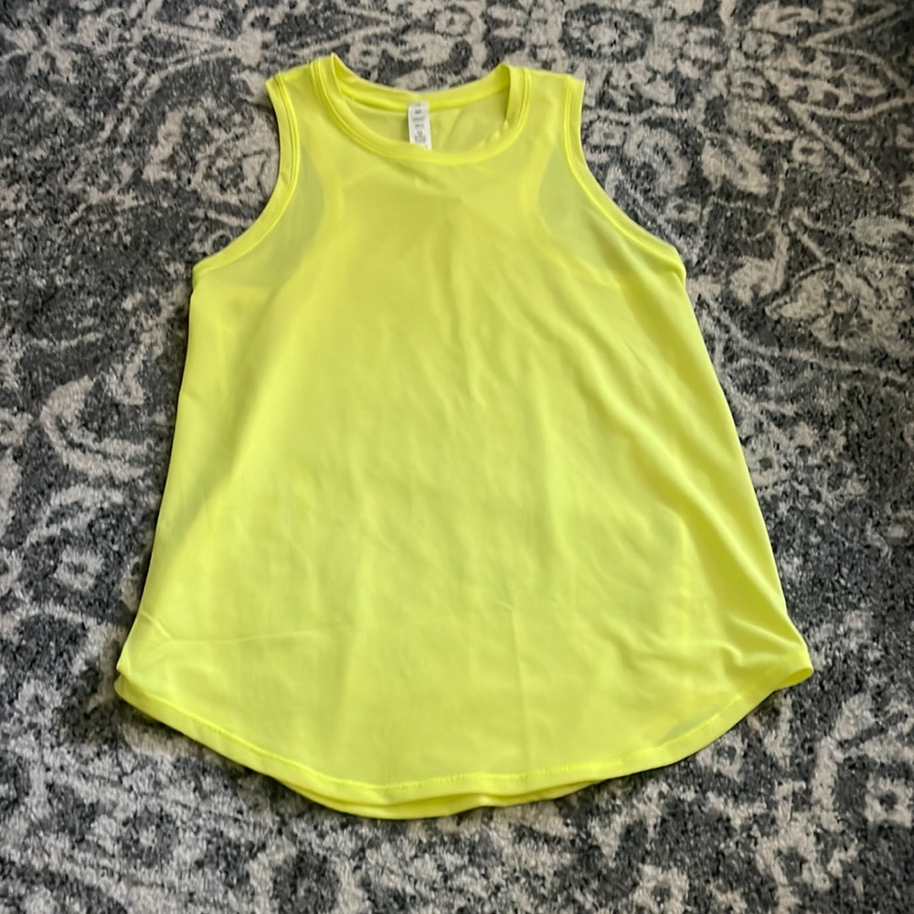 Neon yellow mesh Lululemon tank top/ size 2 / never worn